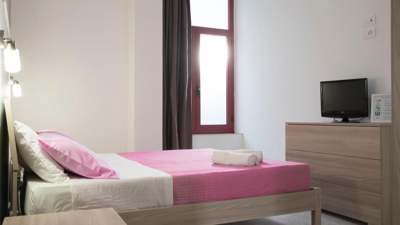 I Suoni Del Mare Apartman Porto San Giorgio Kültér fotó
