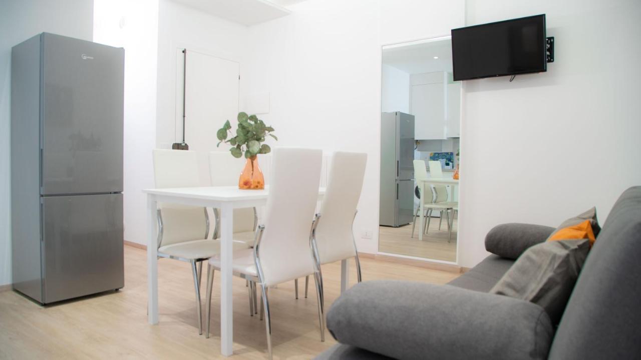 I Suoni Del Mare Apartman Porto San Giorgio Kültér fotó