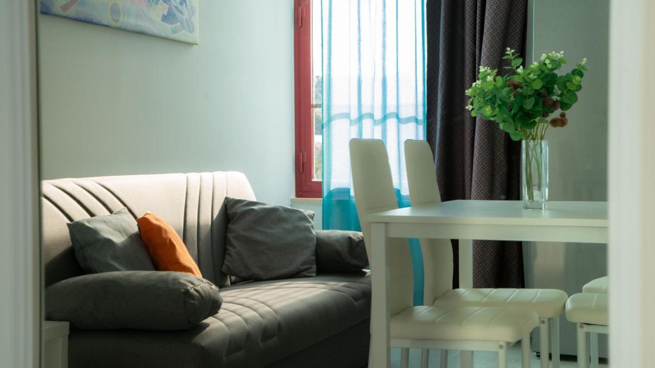 I Suoni Del Mare Apartman Porto San Giorgio Kültér fotó
