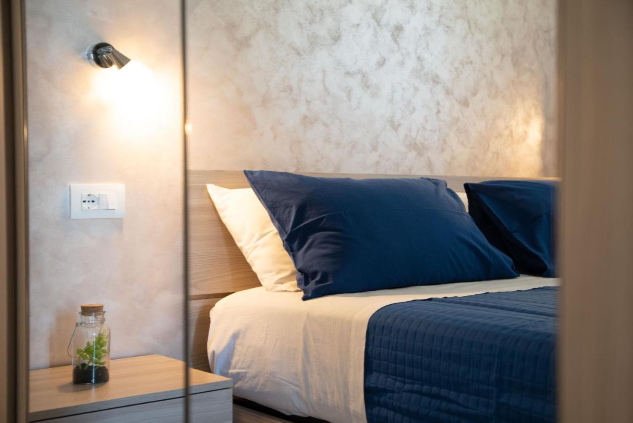 I Suoni Del Mare Apartman Porto San Giorgio Kültér fotó